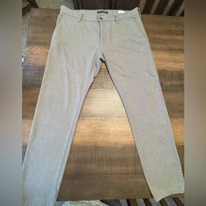 Mavi Men's Light Grey Super Soft Slim Chinos 38/32